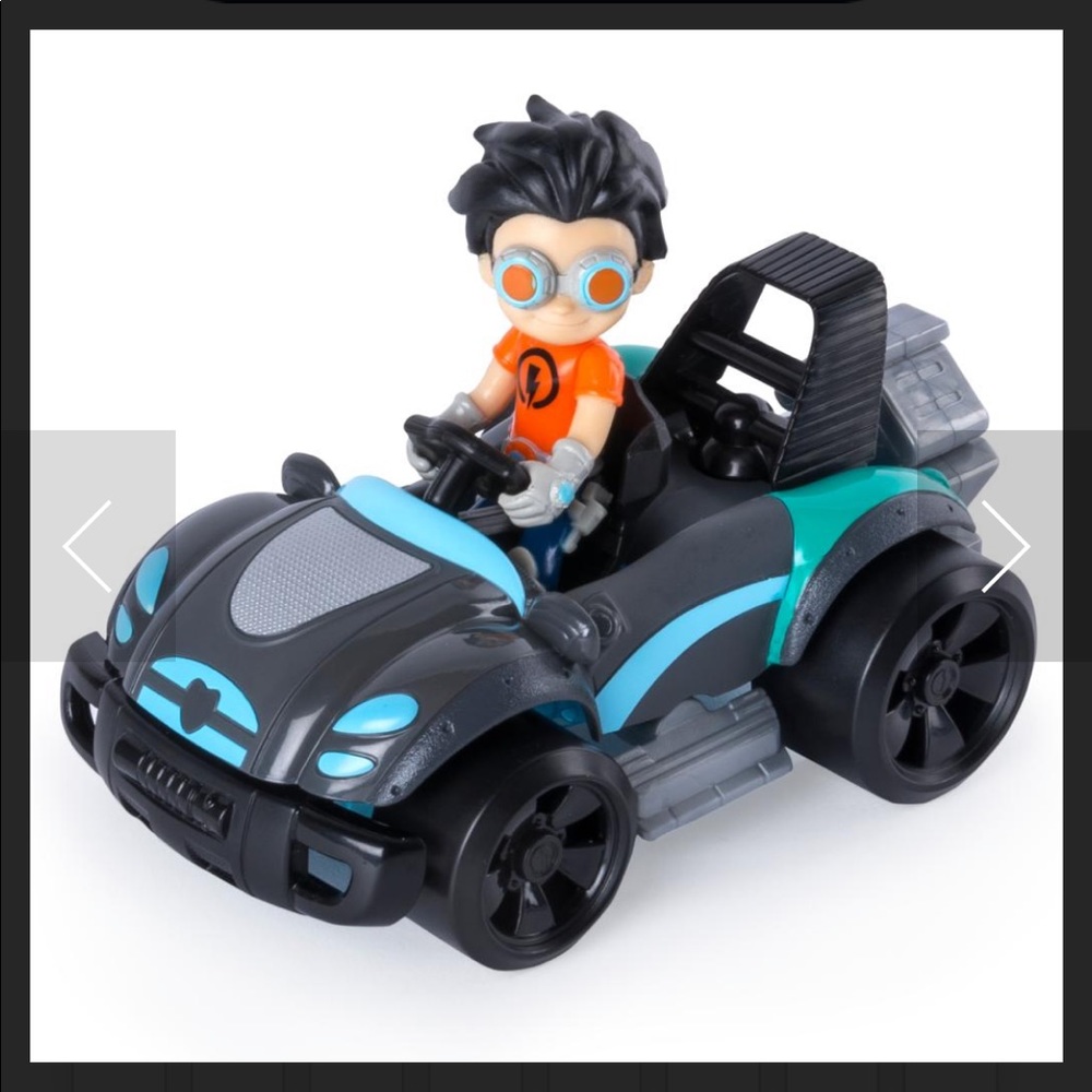 Rusty Rivets - Blaster Tank - Picture 2 of 8